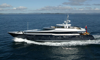 Award Winner Custom Alloy Yachts yacht Aura 40m Alloy Yachts Photo