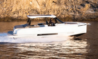 Award WinnerDe Antonio D36 Open                                                            10.4m
                                                                            
                                De Antonio
                                Photo