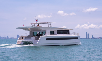 Award FinalistSilent Yachts Silent 62 Flybridge                                                            18.86m
                                                                            
                                Silent Yachts
                                Photo