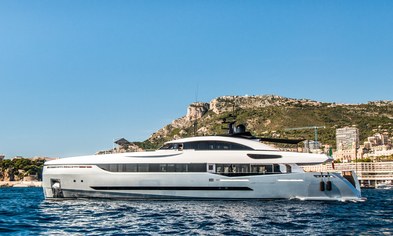 Award Winner Columbus Sport 40 MT Hybrid - Leudin I      Columbus Yachts Photo