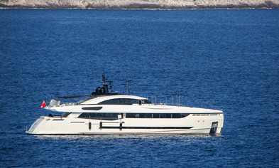 Award Winner Columbus Sport 40 MT Hybrid - Next      Columbus Yachts Photo