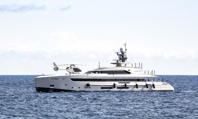 Award Winner  - SP1      Tankoa Yachts Photo