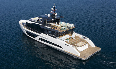 Award Finalist Alpha Custom Yachts Alfresco Spritz 102  - Saint V 31.2m Alpha Custom Yachts Photo