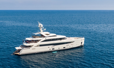 Award Winner  - Serenity 42.50m Mondo Marine Photo