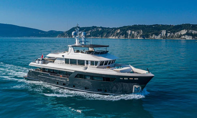 Award Finalist Cantiere delle Marche Darwin 102 - Cape Cod II       Photo