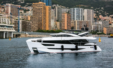 Award Winner Dominator 28M Ilumen - Cadet V 27.35m Dominator Photo