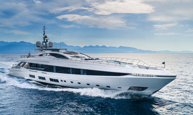 Award Winner Mangusta GranSport 54 - El Leon 54m Mangusta Photo