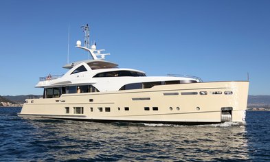Award Winner Custom Mulder  yacht Solis      Mulder  Photo