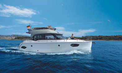 Award FinalistBavaria E40 Fly                                                            12.29m
                                                                            
                                Bavaria Yachts
                                Photo