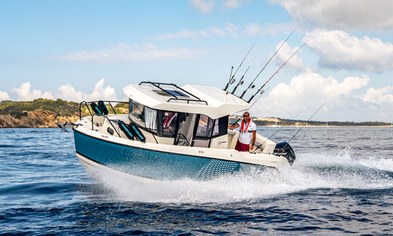 Award Winner705 Pilothouse                                                                
                                                                            
                                Quicksilver
                                Photo