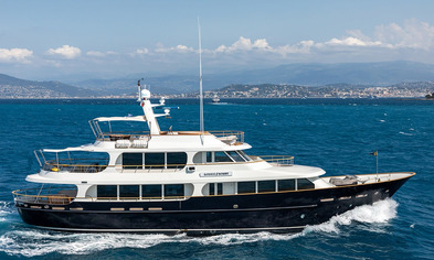 Award Finalist Custom Lynx Yachts yacht Robbie Bobby 33.5m Lynx Yachts Photo