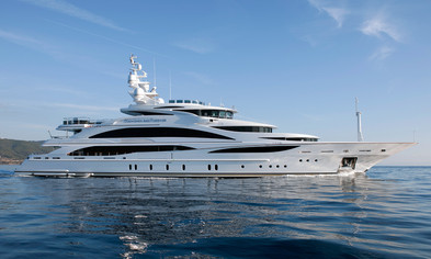 Award Winner Custom Benetti yacht Diamonds Are Forever      Benetti Photo