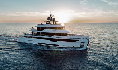 Award Winner Benetti B.Yond 37M - Never Say Never Again      Benetti Photo