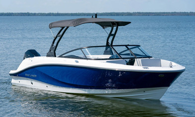 Award FinalistBayliner V22                                                                 
                                                                            
                                Bayliner
                                Photo