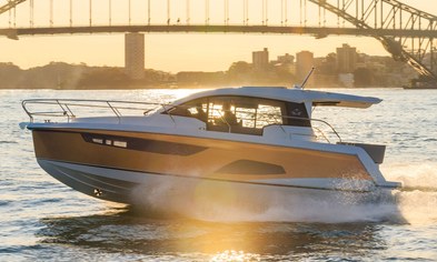 Award WinnerSealine C330                                                                                        
                                                    
                                Sealine
                                Photo