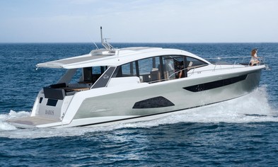 Award FinalistSealine C530                                                            16.13m
                                                                            
                                Sealine
                                Photo