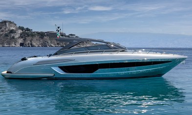 Award FinalistRiva 58 Capri                                                            17.68m
                                                                            
                                Riva
                                Photo