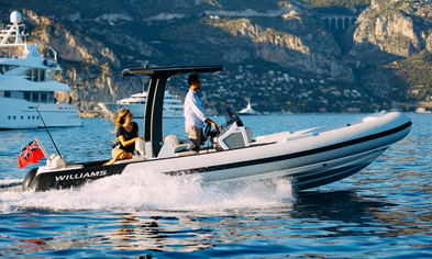 Award FinalistWilliams EvoJet 70                                                            7m
                                                                            
                                Williams Jet Tenders
                                Photo