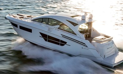 Award WinnerCruisers 60 Cantius                                                            18.24m
                                                                            
                                Cruisers Yachts
                                Photo