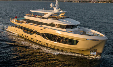 Award FinalistNumarine 40MXP                                                            40m
                                                                            
                                
                                Photo