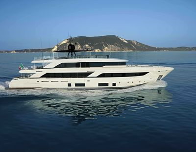 Custom Line Navetta 42