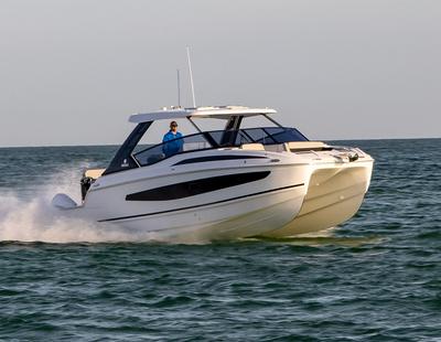 Aquila 32 Sport