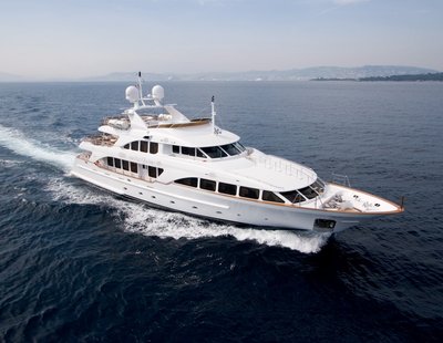 Benetti Classic 120'