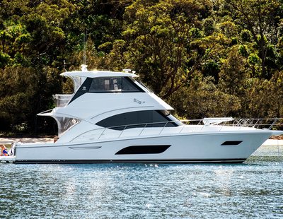 Riviera 57 Enclosed Flybridge