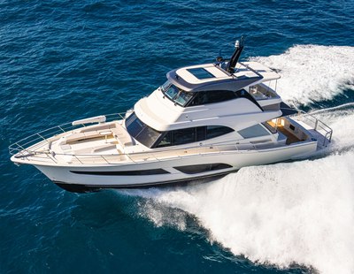 Riviera 64 Sports Motor Yacht Series II Mk2