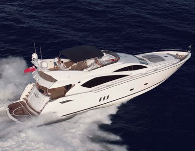 Sunseeker 82 Yacht