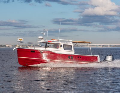 Ranger Tugs R-27