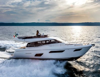 Ferretti 450