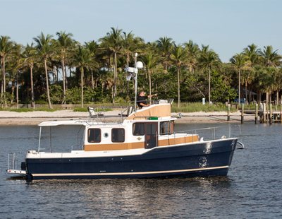 Ranger Tugs R-31 CB