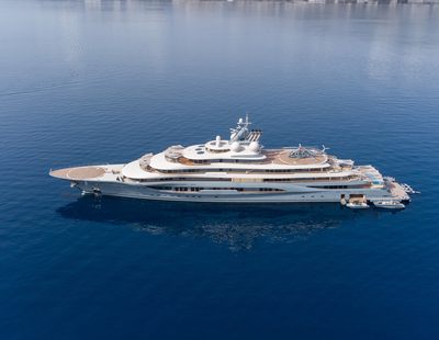 Side view of Hadar yacht for visual comparison