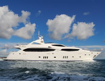 Sunseeker 34 Metre Yacht