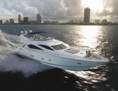 Sunseeker 82 Yacht