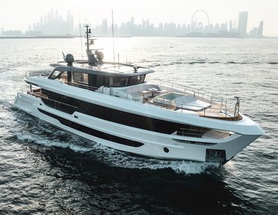 Gulf Craft Majesty 100 Terrace 
