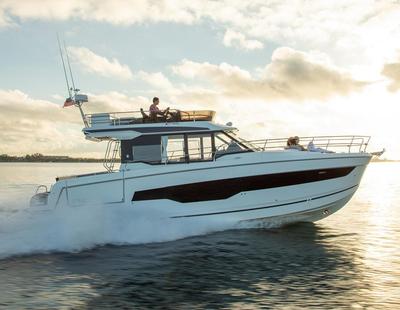 Jeanneau Merry Fisher  1295 Fly