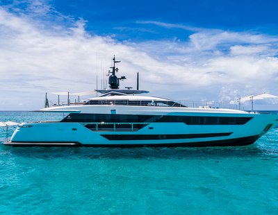 Custom Line Saetta 120' 