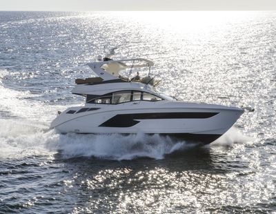 Sea Ray Fly 520