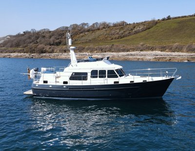 Cockwells Hardy 42 Hybrid
