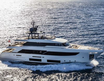 Custom Line Navetta 33 Mk2