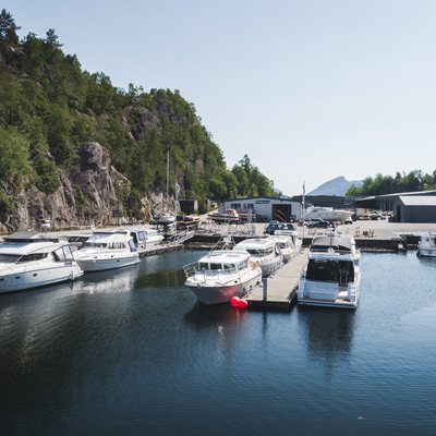 Viknes Shipyard shipyard photo