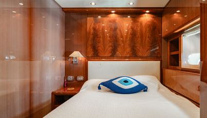 CLARITA For Sale image40