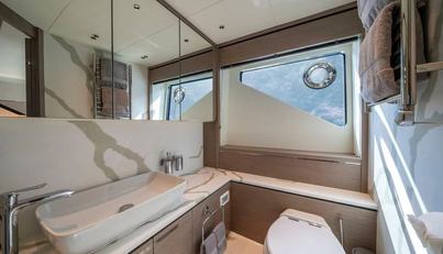 75 SPORT YACHT For Sale image216