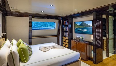VESPER For Sale image11