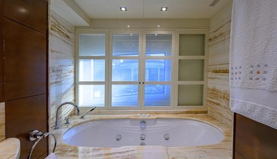 SEASCAPE V For Sale image40