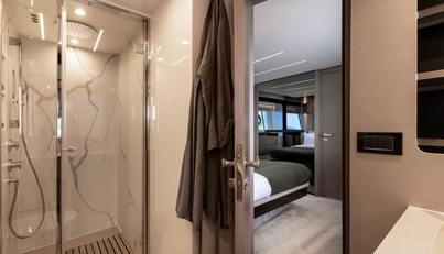 BELLA KATRIN - AZIMUT 72 For Sale image22