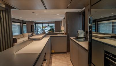 FERRETTI INFYNITO 90 For Sale image20