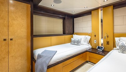 VESPER For Sale image20